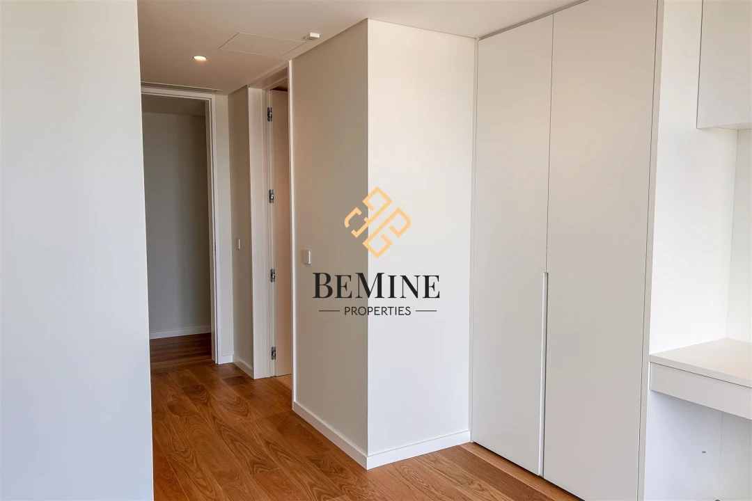Apartamento T4 para Venda em São Martinho Foto 21