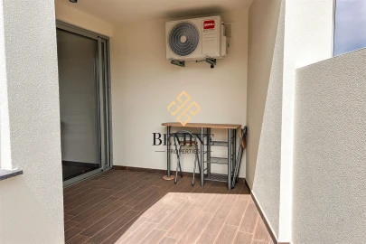 Apartamento T1 para Venda em Camara de Lobos