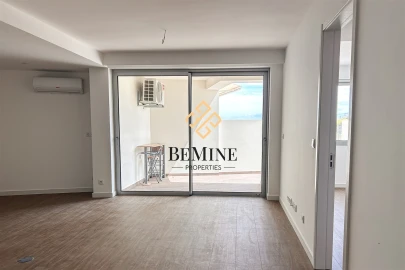 Apartamento T1 para Venda em Camara de Lobos