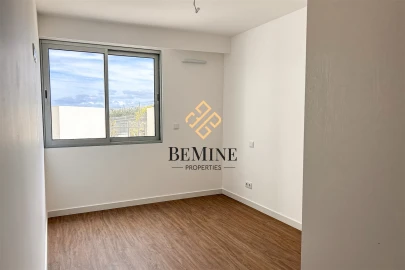Apartamento T1 para Venda em Camara de Lobos