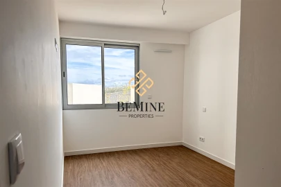 Apartamento T1 para Venda em Camara de Lobos