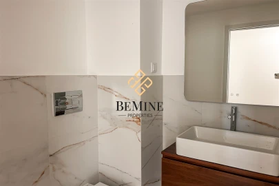 Apartamento T1 para Venda em Camara de Lobos