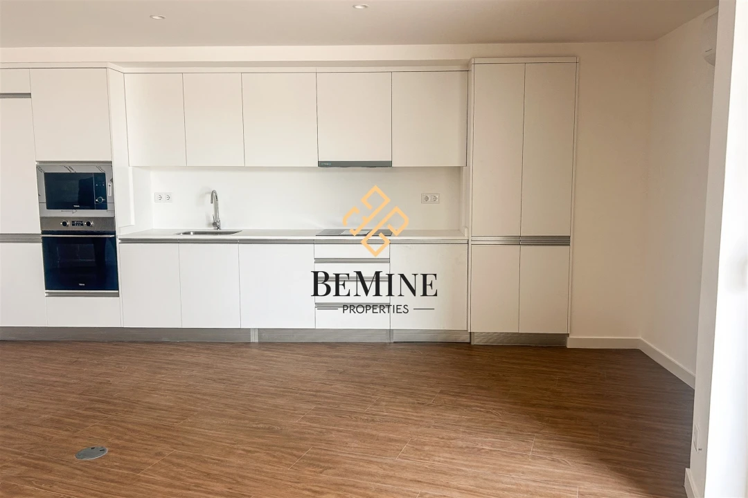 Apartamento T1 para Venda em Camara de Lobos Foto 6