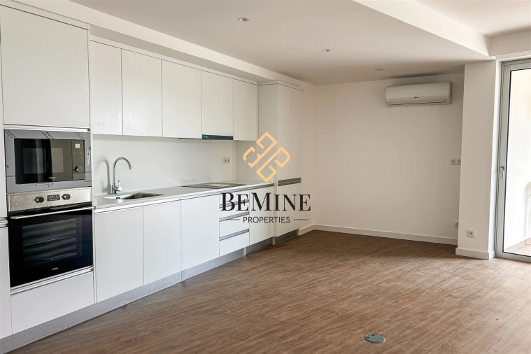 Apartamento T1 para Venda em Camara de Lobos Foto 14