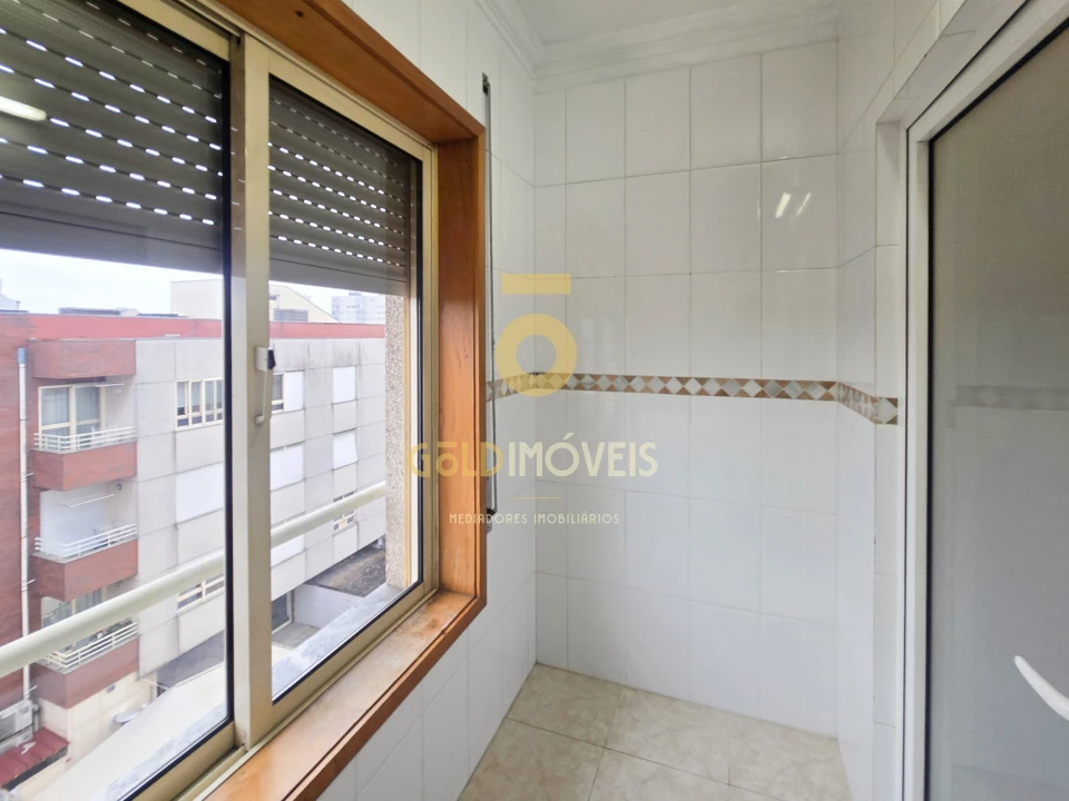 Apartamento T3 para Venda em Cidade da Maia Foto 20