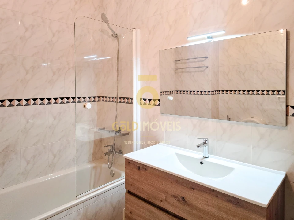 Apartamento T3 para Venda em Cidade da Maia Foto 15