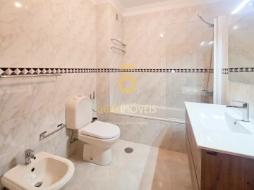 Apartamento T3 para Venda em Cidade da Maia