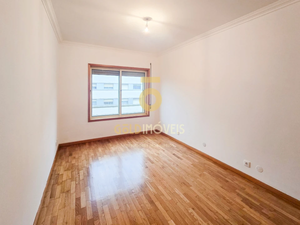 Apartamento T3 para Venda em Cidade da Maia Foto 13