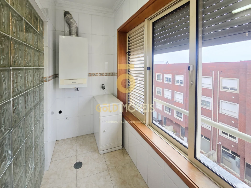 Apartamento T3 para Venda em Cidade da Maia Foto 19
