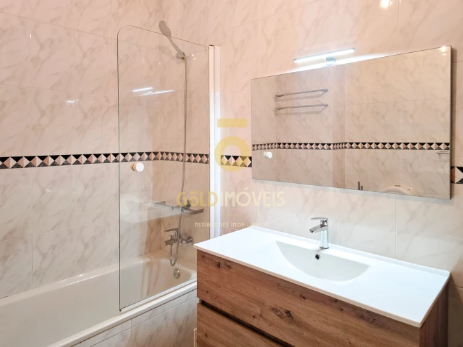 Apartamento T3 para Venda em Cidade da Maia Foto 15