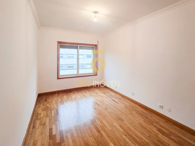 Apartamento T3 para Venda em Cidade da Maia Foto 13