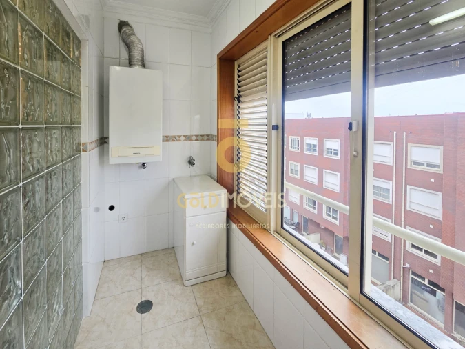 Apartamento T3 para Venda em Cidade da Maia Foto 19