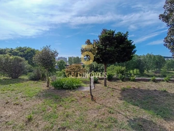 Moradia T4 para Venda em Penafiel