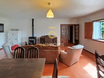 Moradia T4 para Venda em Penafiel