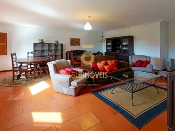 Moradia T4 para Venda em Penafiel