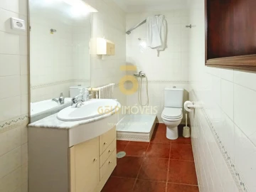 Moradia T4 para Venda em Penafiel