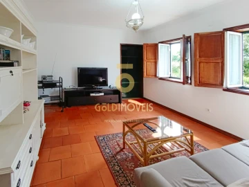 Moradia T4 para Venda em Penafiel