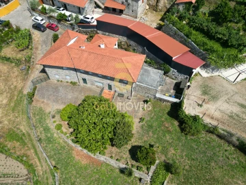 Moradia T4 para Venda em Penafiel