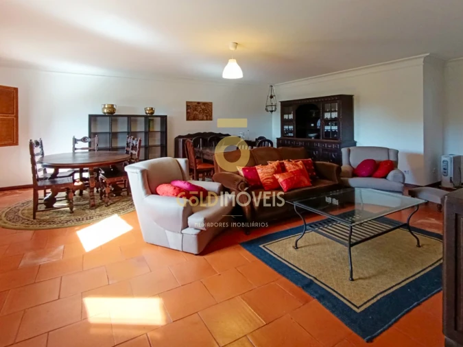 Moradia T4 para Venda em Penafiel Foto 5
