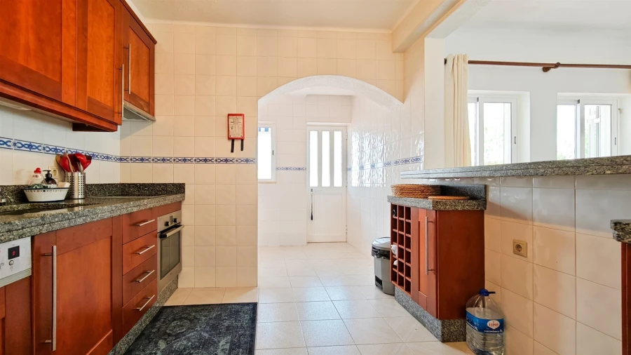 Moradia T4 para Venda em Albufeira e Olhos de Água Foto 14