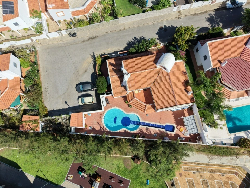 Moradia T4 para Venda em Albufeira e Olhos de Água Foto 67