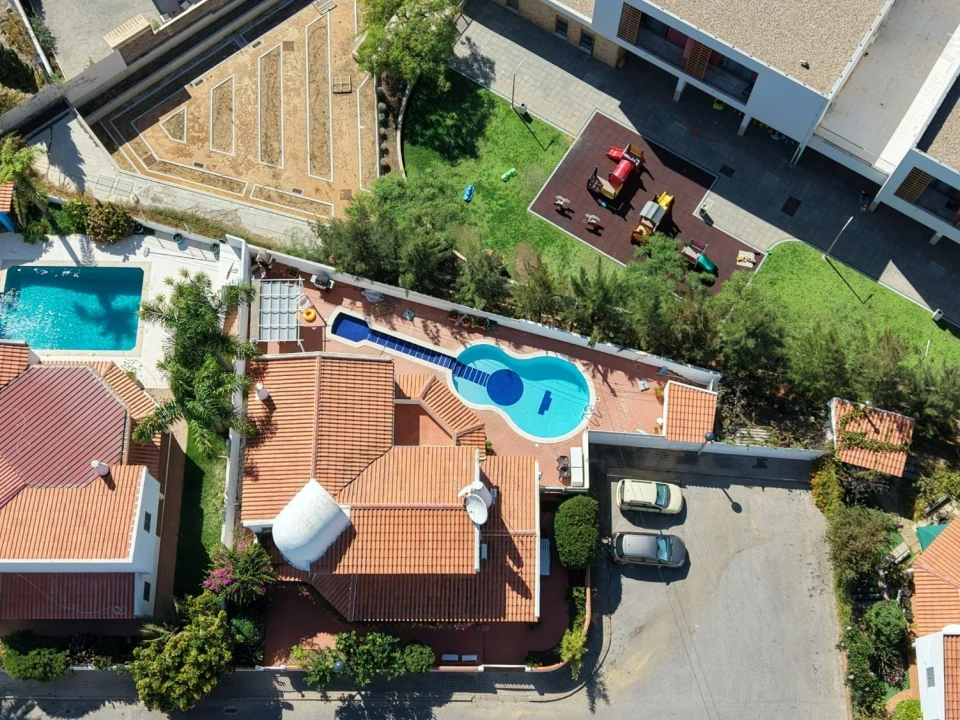 Moradia T4 para Venda em Albufeira e Olhos de Água Foto 66