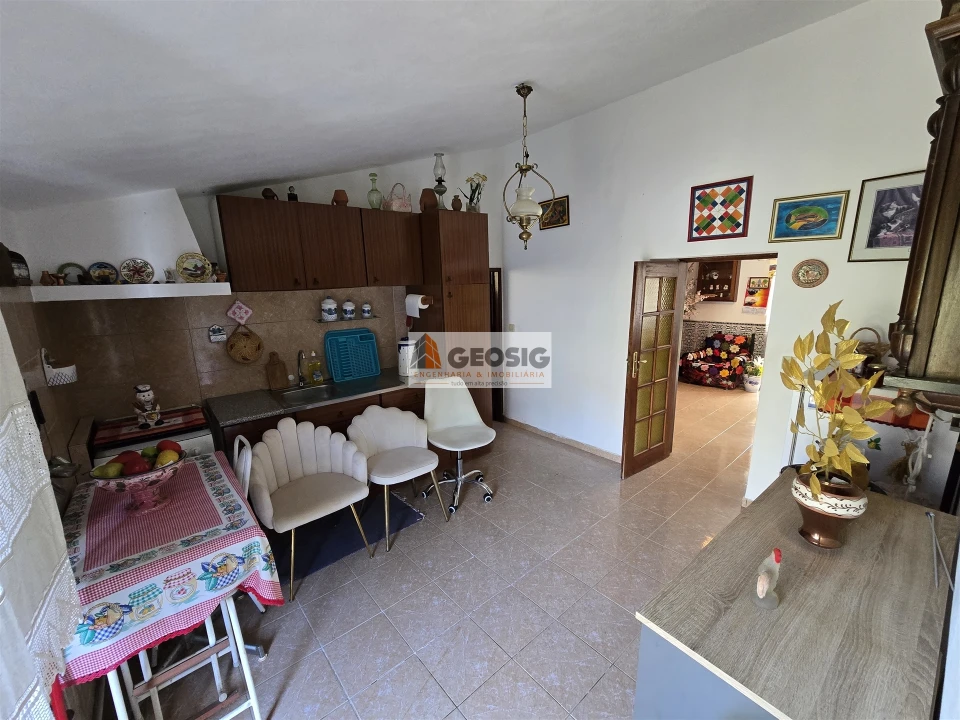 Moradia T2 para Venda em Santa Clara-A-Nova e Gomes Aires Foto 4