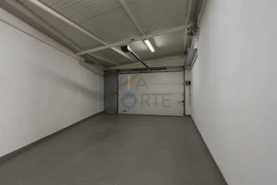 Apartamento T1 para Arrendamento em Alfandega da Fe