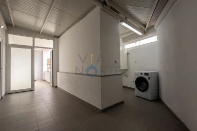 Apartamento T1 para Arrendamento em Alfandega da Fe
