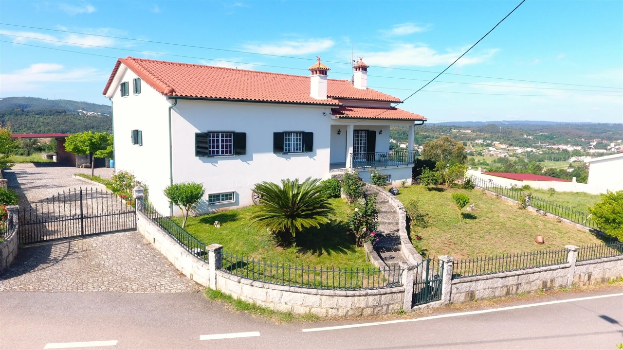 Moradia T3 para Venda em Côja e Barril de Alva Foto 2
