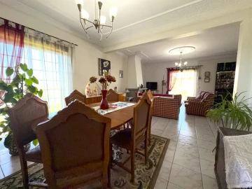Moradia T3 para Venda em Côja e Barril de Alva