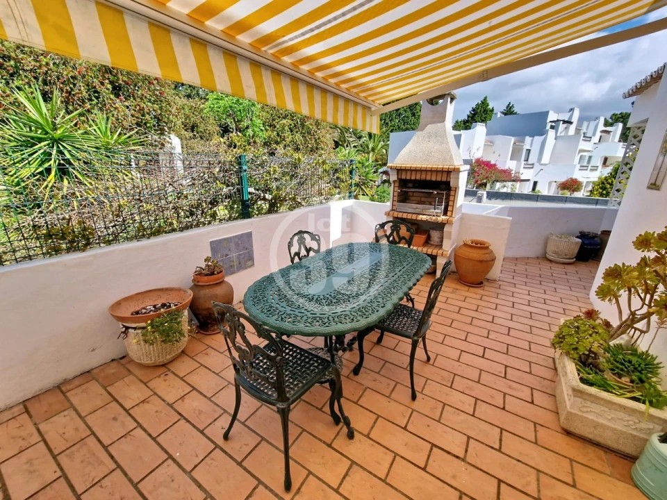 Apartamento T1 para Venda em Albufeira e Olhos de Água Foto 7