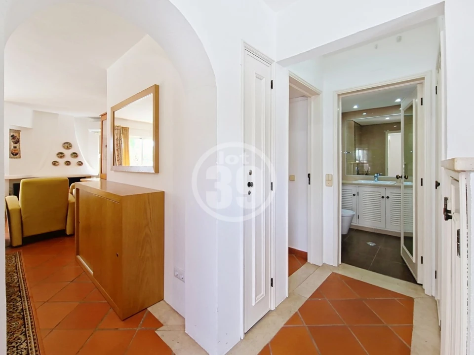 Apartamento T1 para Venda em Albufeira e Olhos de Água Foto 9