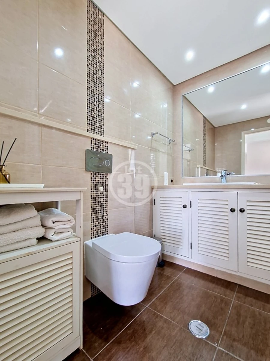 Apartamento T1 para Venda em Albufeira e Olhos de Água Foto 12