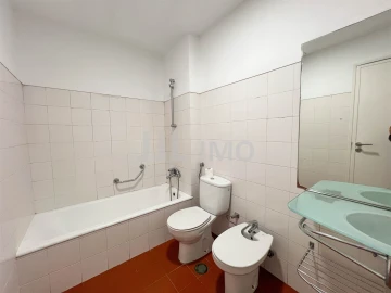 Apartamento T3 para Arrendamento em Oeiras e São Julião da Barra, Paço de Arcos e Caxias