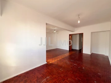Apartamento T3 para Arrendamento em Oeiras e São Julião da Barra, Paço de Arcos e Caxias