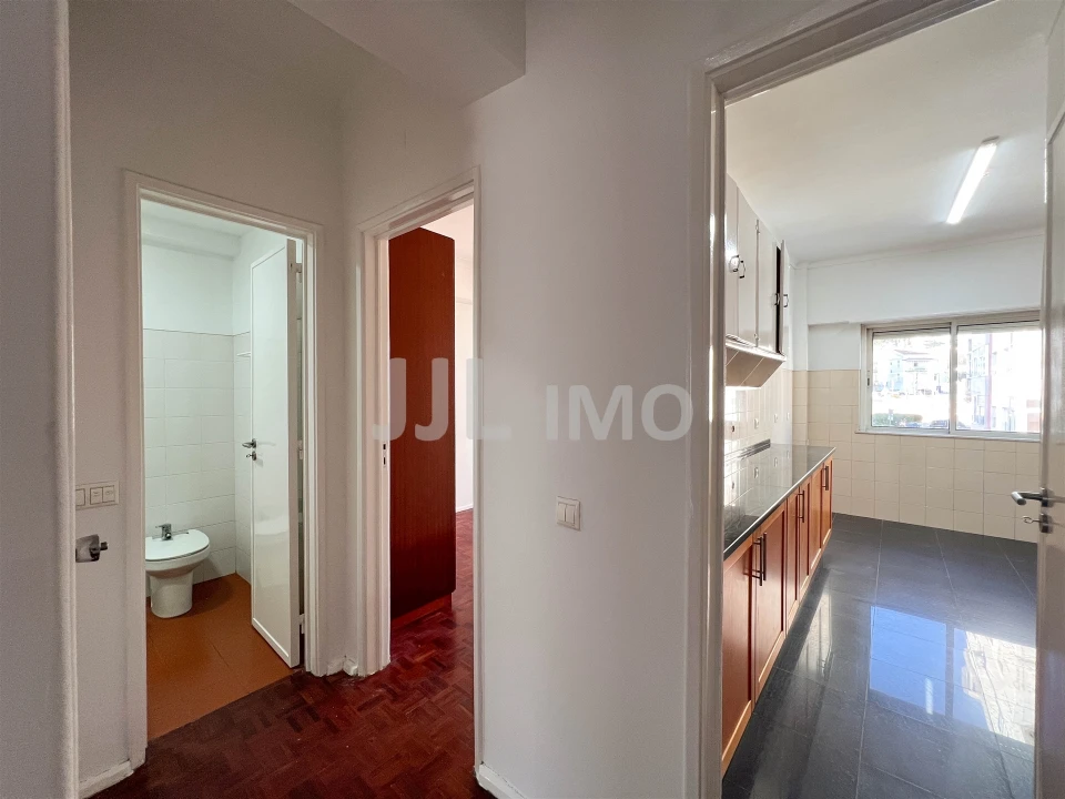Apartamento T3 para Arrendamento em Oeiras e São Julião da Barra, Paço de Arcos e Caxias Foto 15