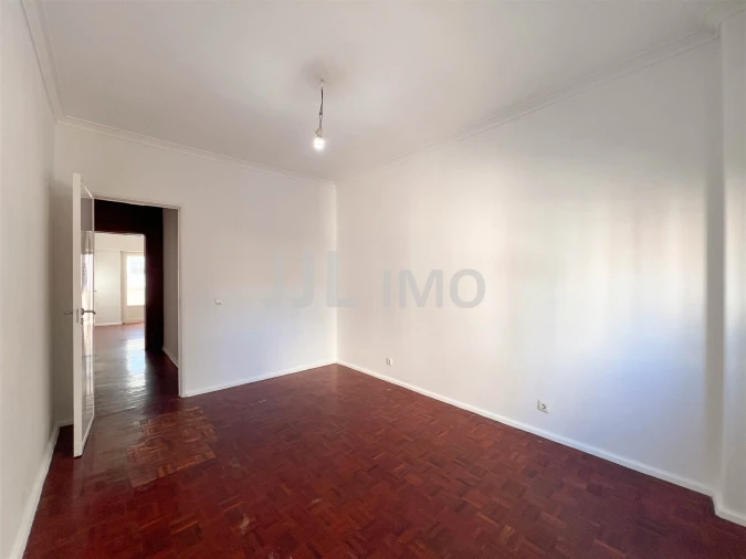 Apartamento T3 para Arrendamento em Oeiras e São Julião da Barra, Paço de Arcos e Caxias Foto 27