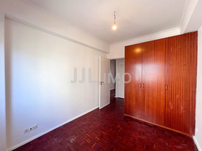 Apartamento T3 para Arrendamento em Oeiras e São Julião da Barra, Paço de Arcos e Caxias Foto 14