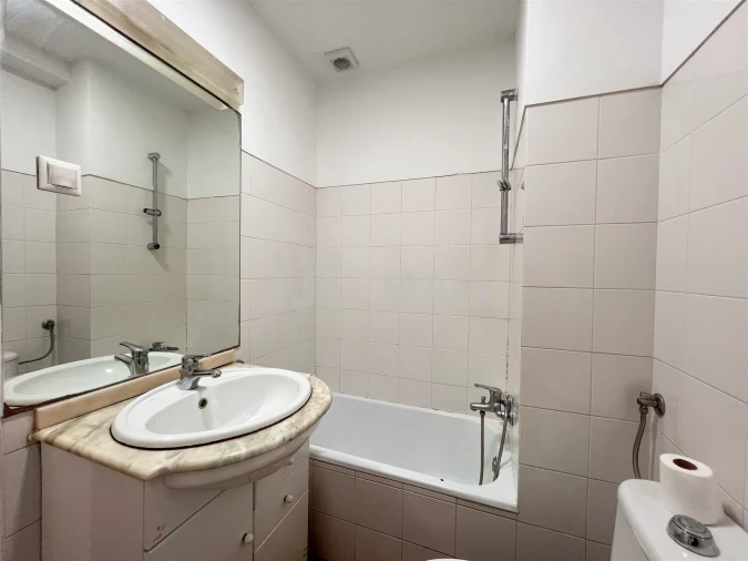 Apartamento T3 para Arrendamento em Oeiras e São Julião da Barra, Paço de Arcos e Caxias Foto 12