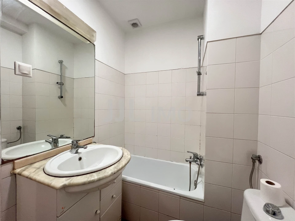 Apartamento T3 para Arrendamento em Oeiras e São Julião da Barra, Paço de Arcos e Caxias Foto 12