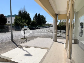 Negócio para Arrendamento em Barcelinhos