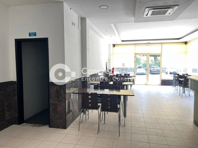 Negócio para Arrendamento em Barcelinhos Foto 12
