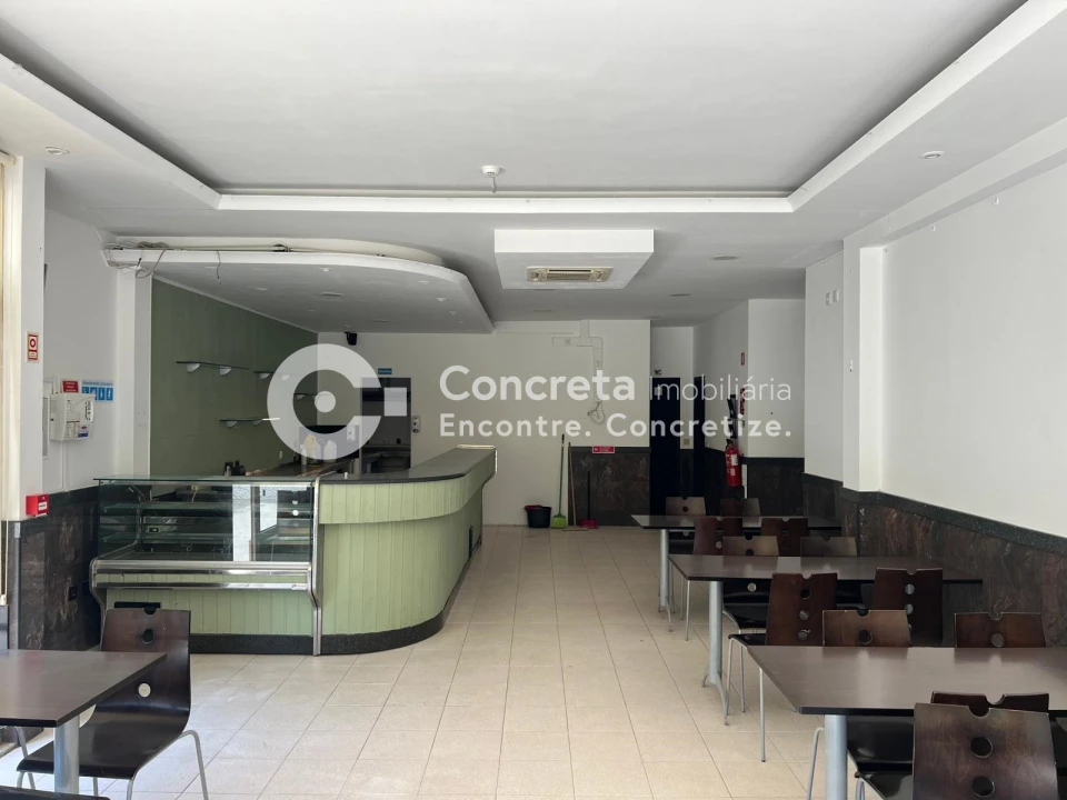 Negócio para Arrendamento em Barcelinhos Foto 6