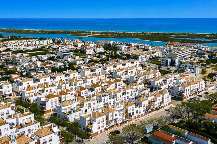 Apartamento T2 para Venda em Conceição e Cabanas de Tavira Foto 23