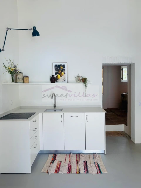 Moradia T3 para Venda em Santa Barbara de Nexe