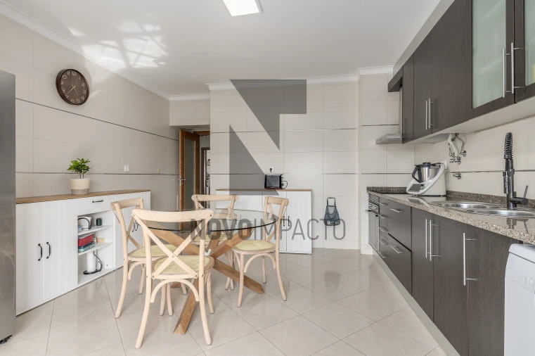 Apartamento T3 para Venda em Pinhal Novo Foto 11