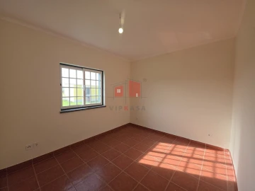 Moradia T3 para Venda em Glória do Ribatejo e Granho