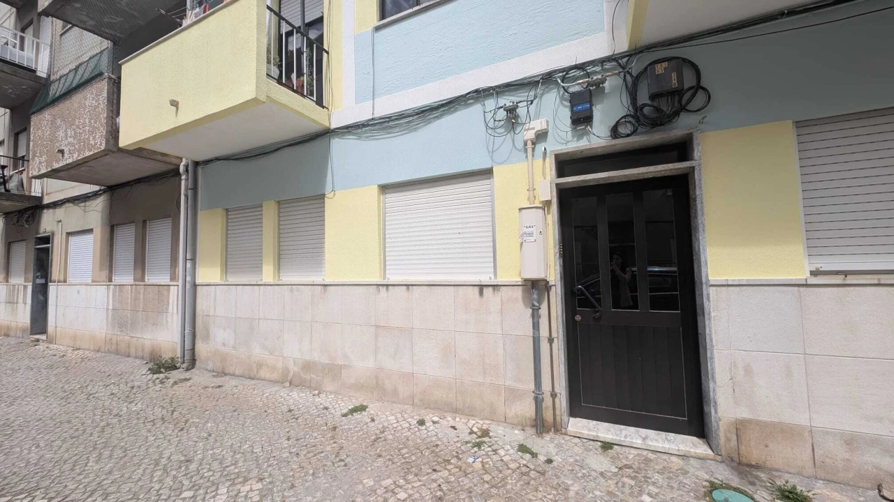 Apartamento T2 para Venda em Barreiro e Lavradio Foto 11