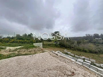 Terreno para Venda em Achete, Azoia de Baixo e Póvoa de Santarém